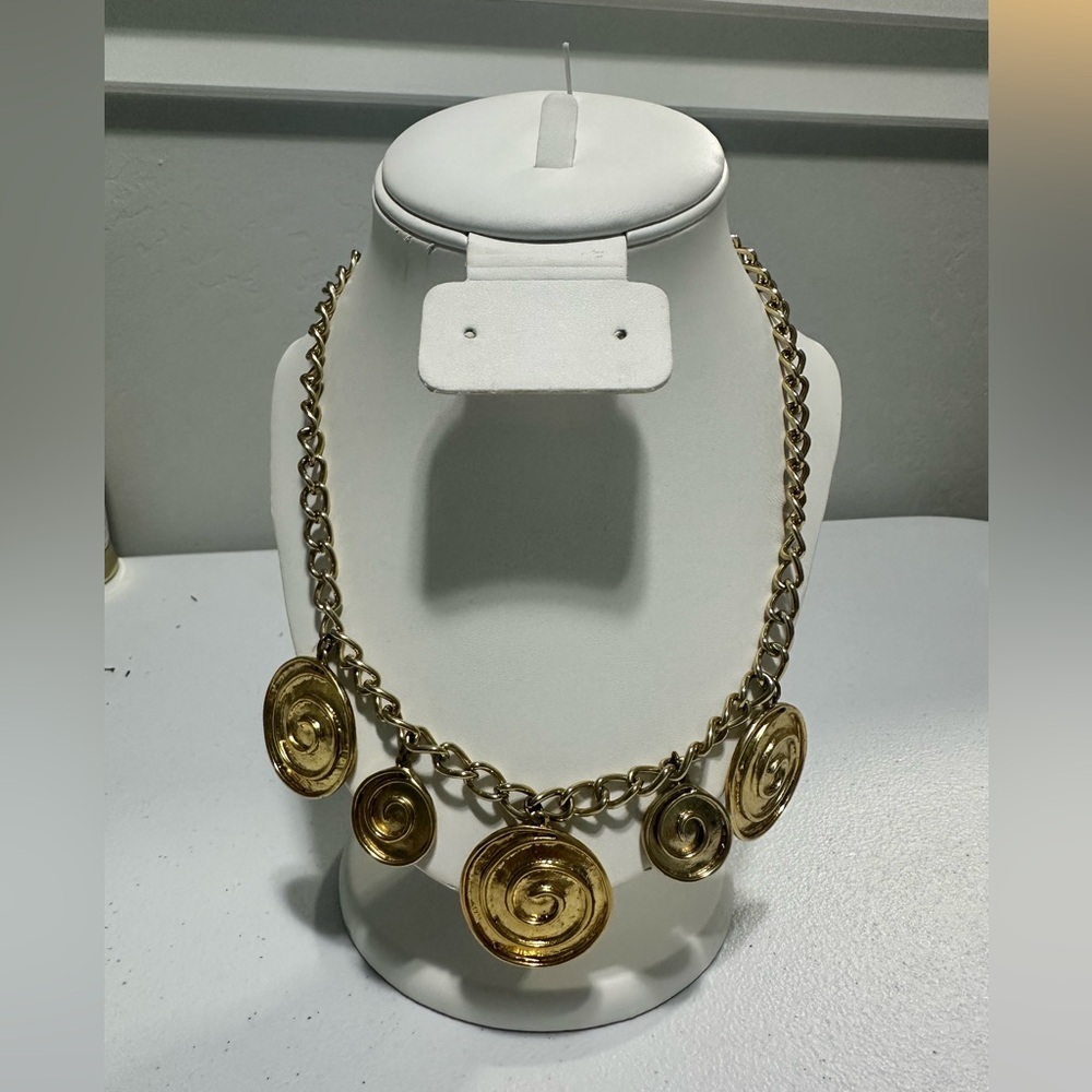Gold Spiral Pendant Necklace